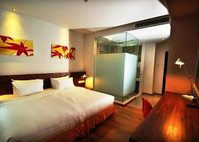 French Hotel