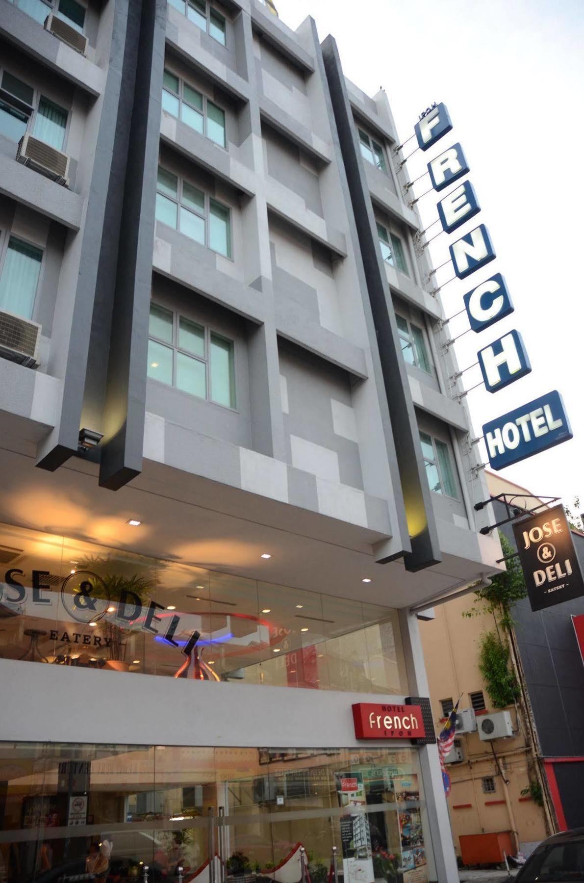 French Hotel 2*